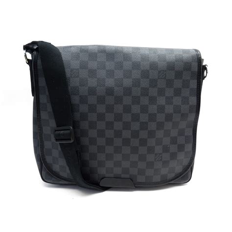 sacoche louis vuitton 3 poche|vente de sac louis vuitton.